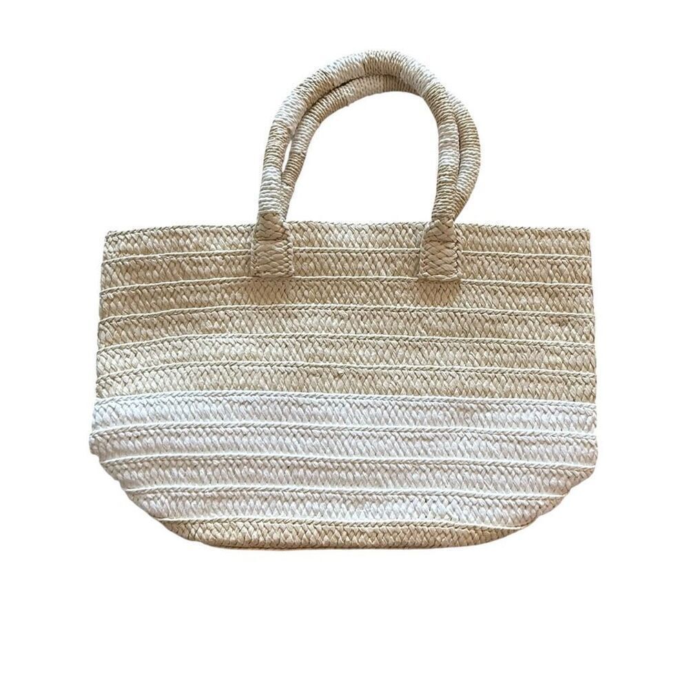 Altru straw bag